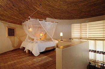Espadon Hotel อึมบูร์ ภายนอก รูปภาพ
