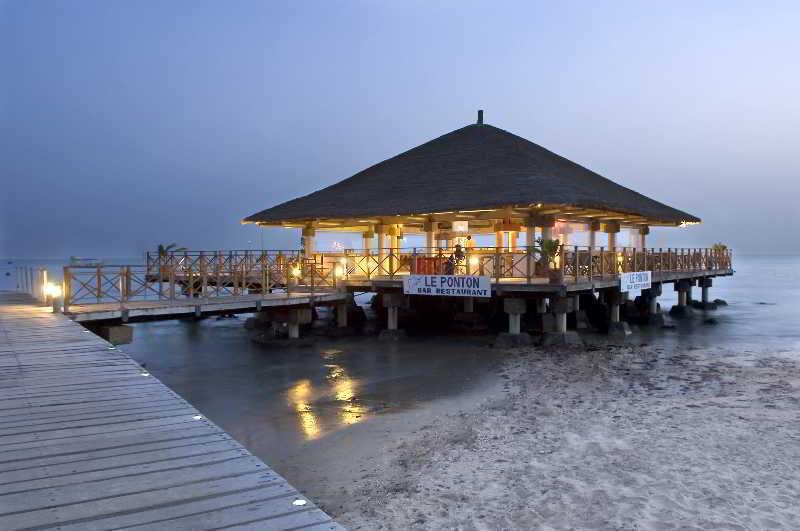 Espadon Hotel อึมบูร์ ภายนอก รูปภาพ