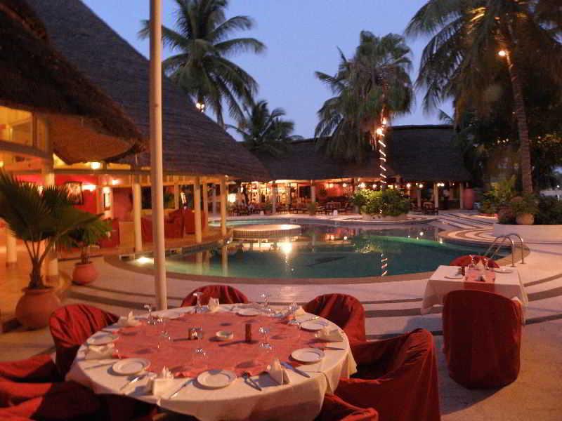 Espadon Hotel อึมบูร์ ภายนอก รูปภาพ